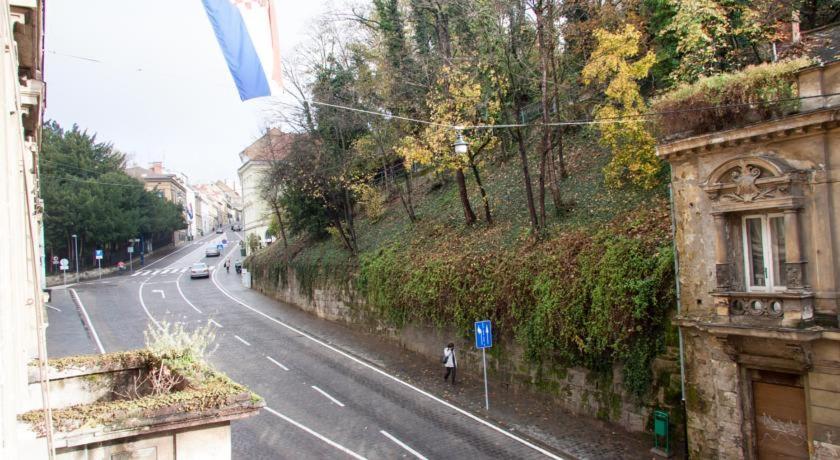 Mezzanine Apartment, Zagreb Center Екстер'єр фото